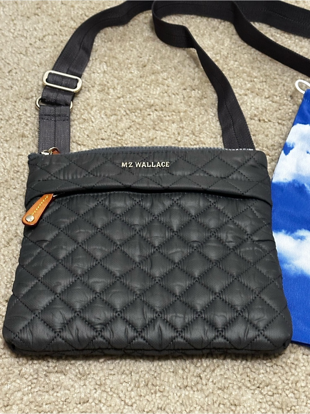 MZ Wallace Metro Flat Crossbody in Magnet Gray w/Dustbag EUC - Picture 6 of 14